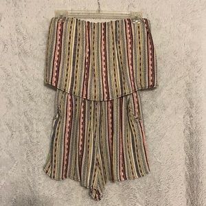 Gypsies & Moondust Romper size small